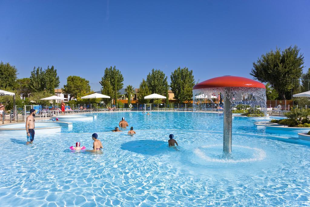 Numanablu Resort Sport Fun Kids 4 Stelle Bagian luar foto